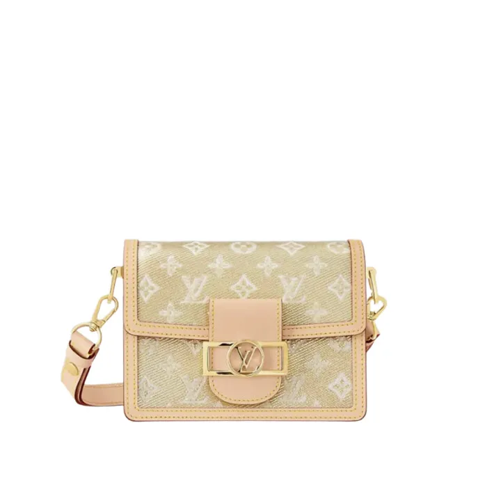 Louis Vuitton Dauphine Mini M22826